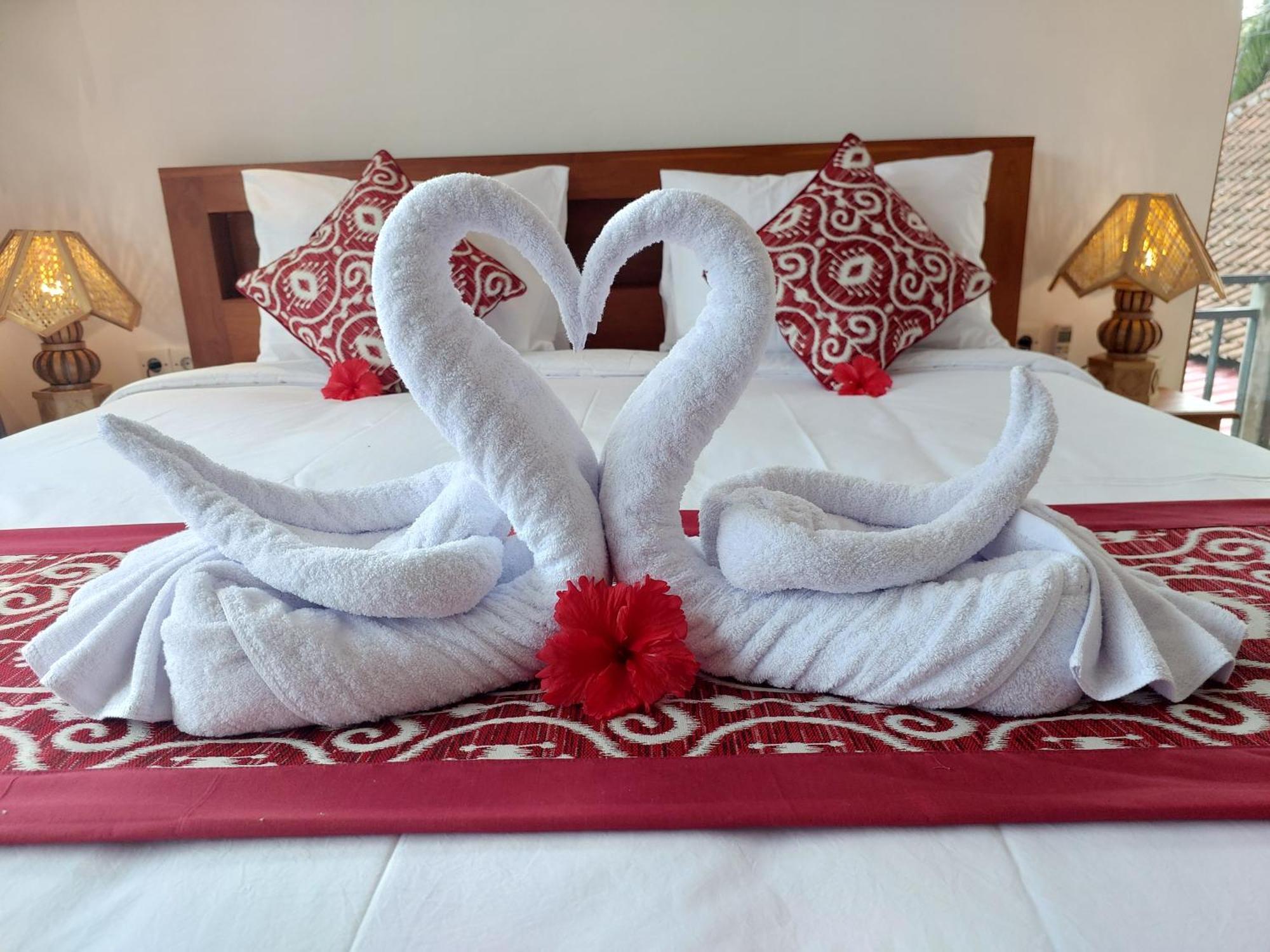Prema Shiva Suites And Villas By Eps Ubud  Bagian luar foto